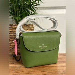 Emmie flap crossbody